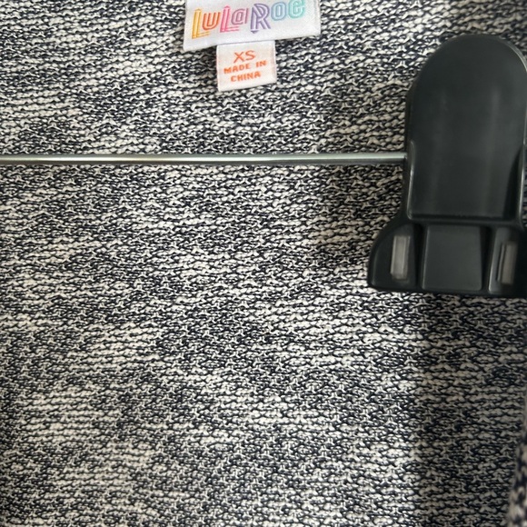 LulaRoe Women's Side Slit Marled Gray Knit Joy Long Line Duster Vest - Picture 2 of 4